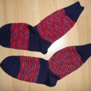 Rote, bunte Socken